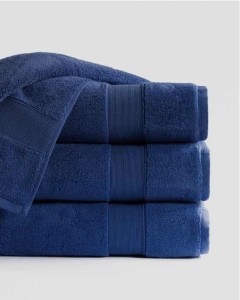Ręcznik 50x90 gruby Rocco 600 g/m² ciemnoniebieski– puszysty i chłonny