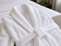 szlafrok hotel frotte biały Caldi.png